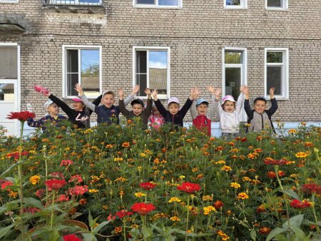 Прогулка в детском саду.